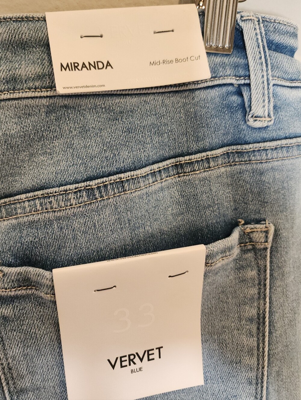 NWT Vervet Miranda Midrise Bootcut Lightwash Jeans Women's Size 33 (16) Stretch - Picture 2 of 16